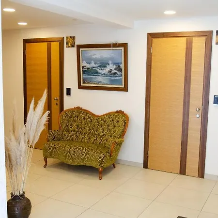 Otel Kavalir 4*